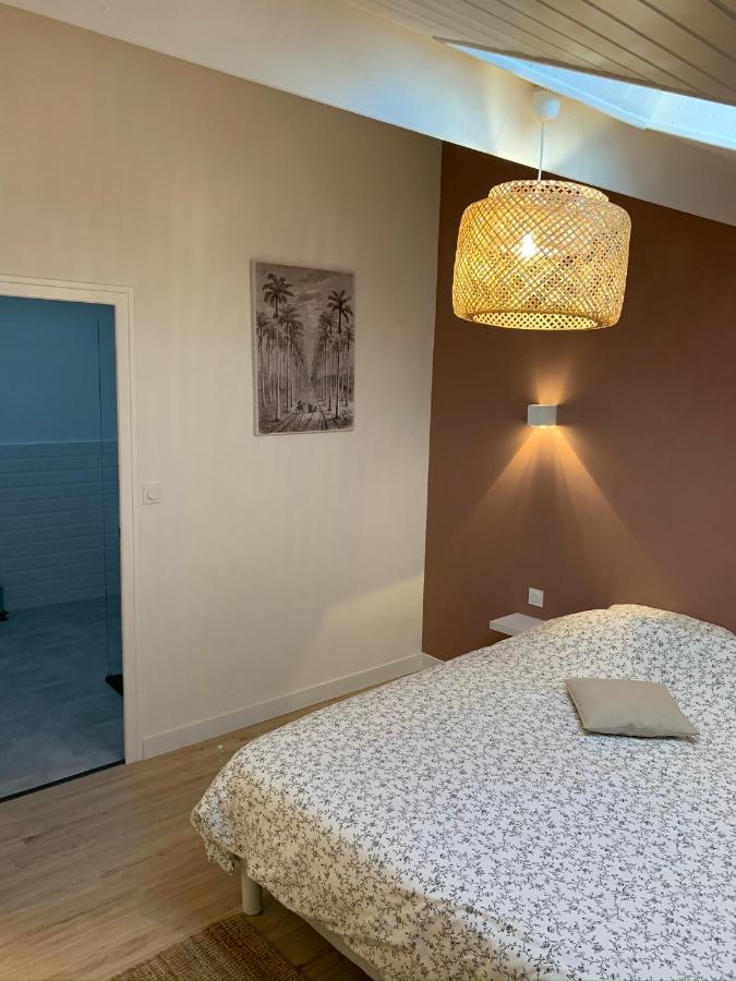 Logement Renove Et Moderne Au Sacre Coeur Cholet Exteriör bild