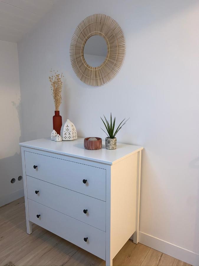Logement Renove Et Moderne Au Sacre Coeur Cholet Exteriör bild